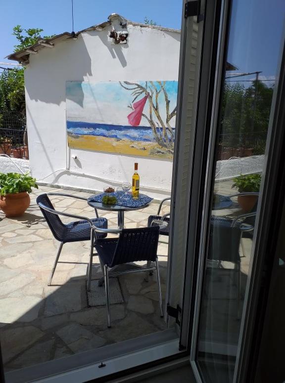 Altina Sea View Apartments Vasilikí Eksteriør billede